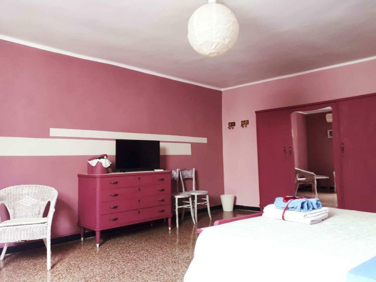 I Tetti Di Genova Grande Appartamento Екстериор снимка